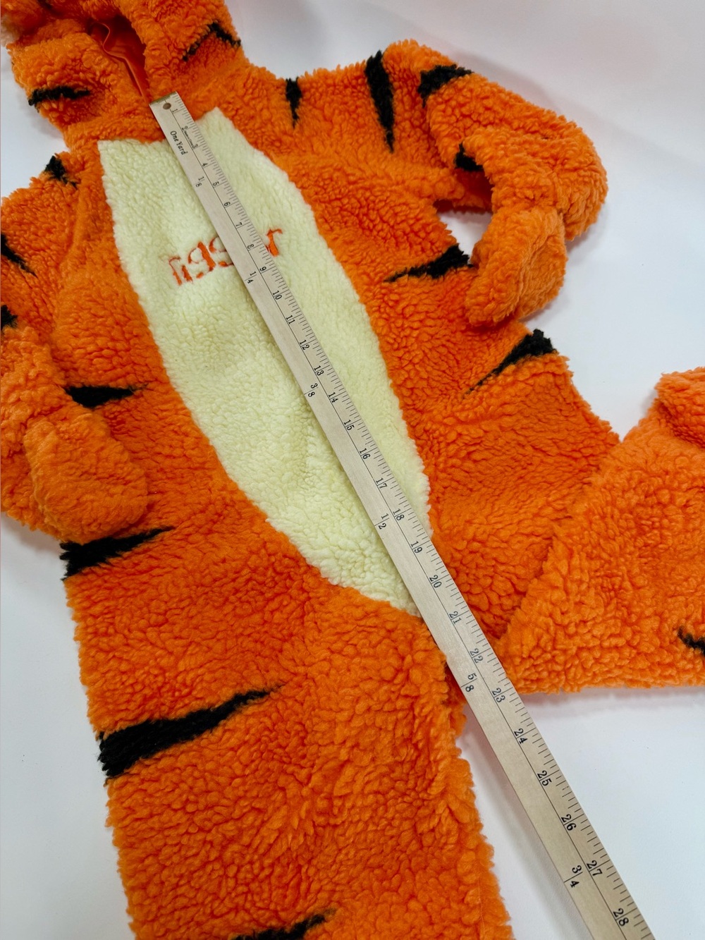 Vintage Disney Store Tigger Costume 2T 4T Fleece 90s Sherpa Sound Winnie Pooh - Picture 2 of 6